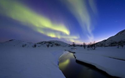 Czary na skandynawskim niebie – czyli kurtyny, promienie i korony